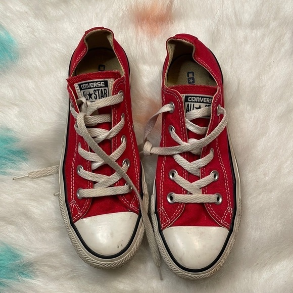 Converse Red Unisex Low Top Sneakers Men’s 4‎ Woman’s 6 - Picture 1 of 7
